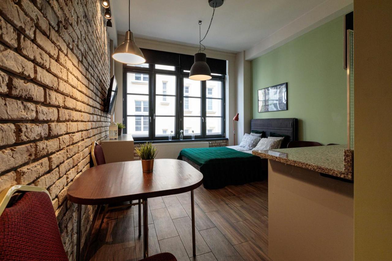Golden Apartments Wroclaw - Cozy Studio - Main Rail Station&K24 エクステリア 写真